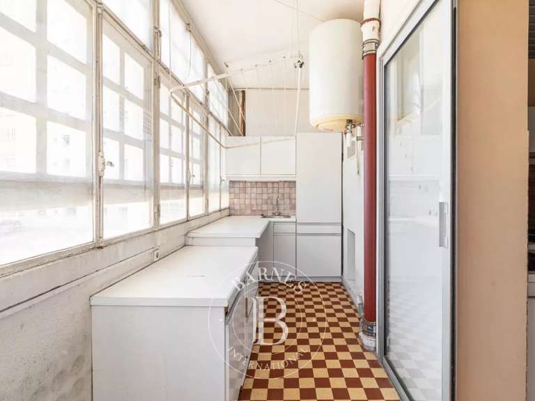 Appartement Marseille 8e - 3 chambres - 232m²