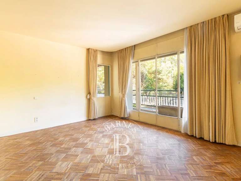 Appartement Marseille 8e - 3 chambres - 232m²