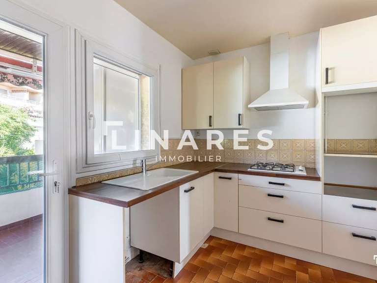 Appartement Marseille 8e - 3 chambres - 90m²