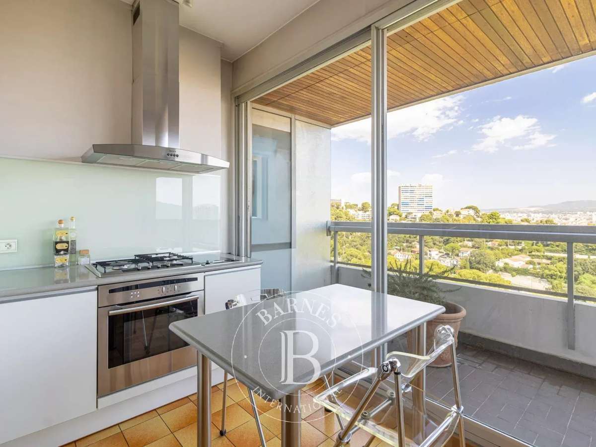 Appartement Marseille 8e