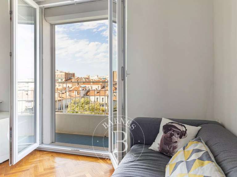 Appartement Marseille 8e - 4 chambres - 343m²