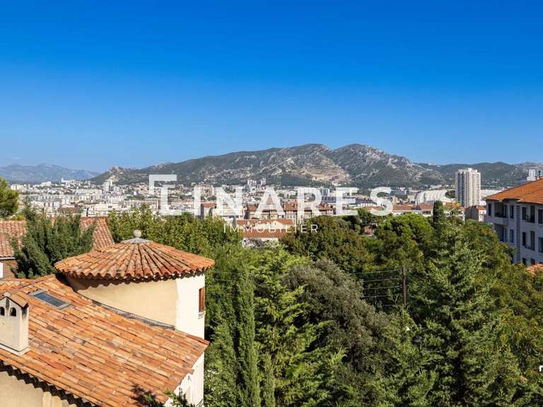 Appartement Marseille 8e - 4 chambres - 129m²