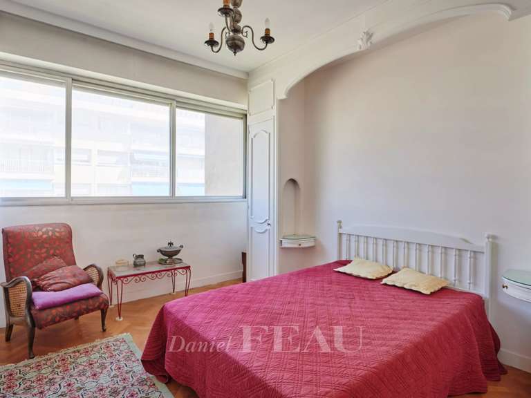 Appartement Marseille 8e - 3 chambres - 188m²