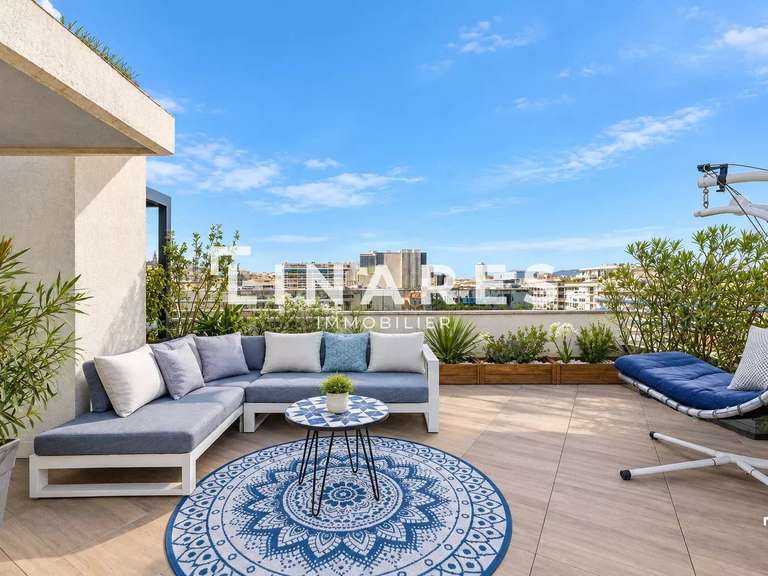 Appartement Marseille 8e - 3 chambres - 143m²