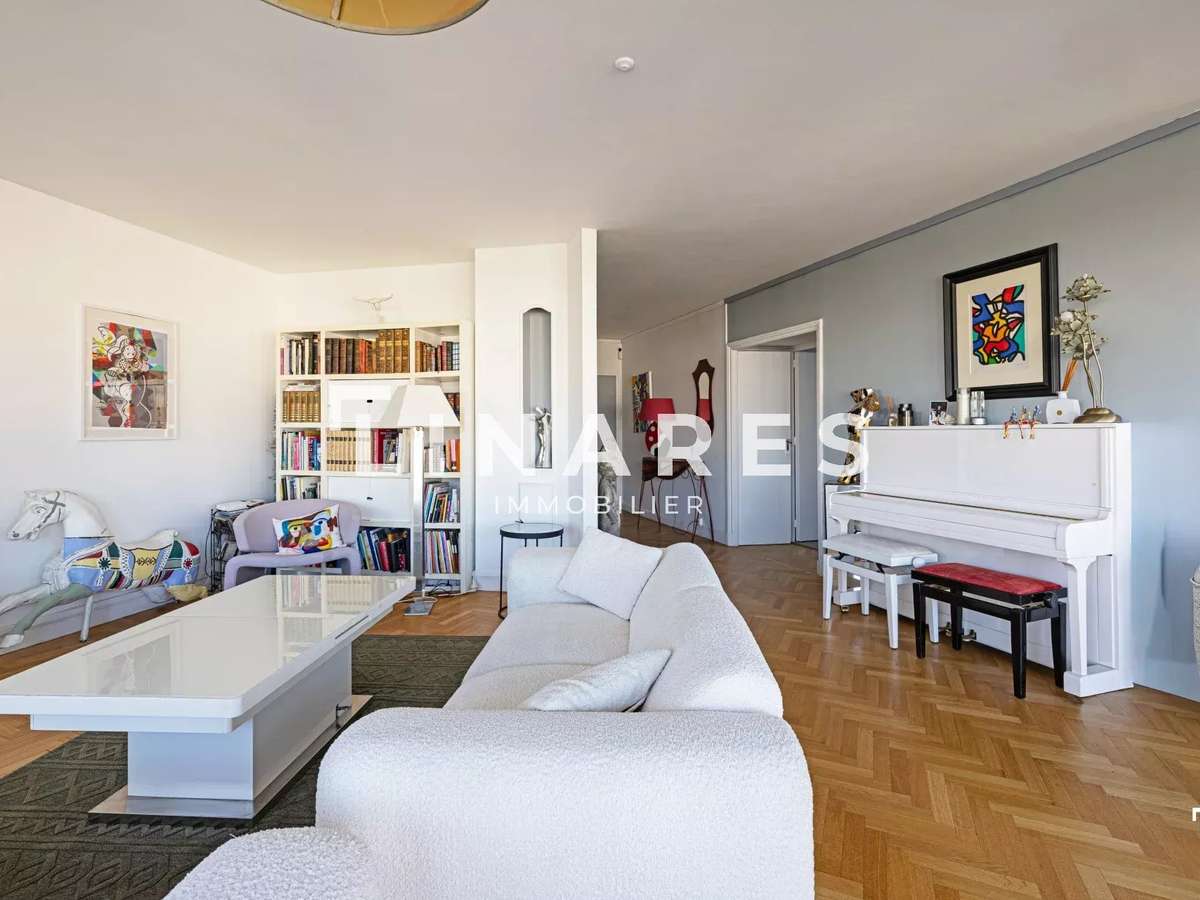 Appartement Marseille 8e