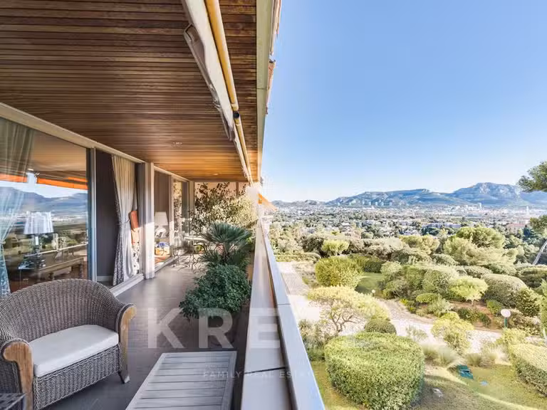 Appartement avec Vue sur mer Marseille 8e - 3 chambres - 143m²
