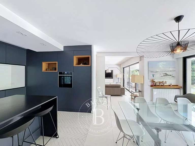 Appartement Marseille 8e - 4 chambres - 170m²