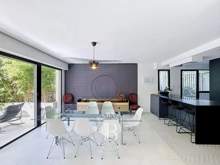 Appartement Marseille 8e - 4 chambres - 170m²