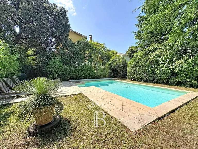 Appartement Marseille 8e - 4 chambres - 170m²