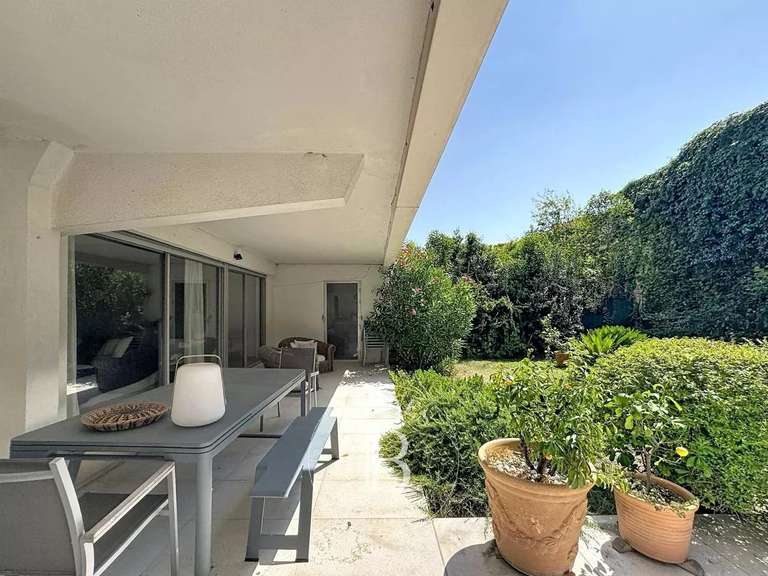Appartement Marseille 8e - 4 chambres - 170m²