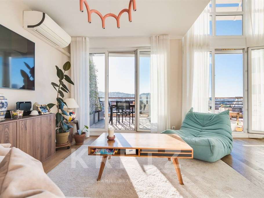 Apartment Marseille 8e