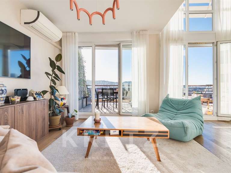 Appartement Marseille 8e - 3 chambres - 87m²