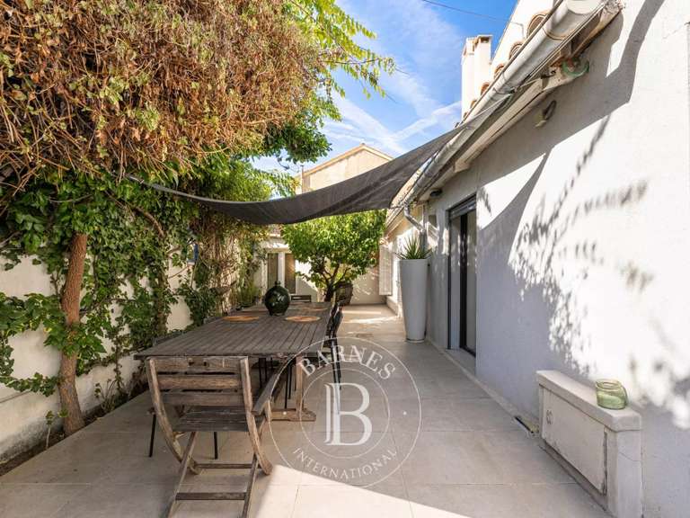 Appartement Marseille 8e - 3 chambres - 134m²