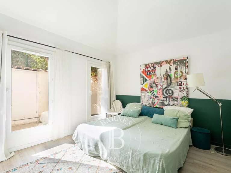 Appartement Marseille 8e - 3 chambres - 134m²