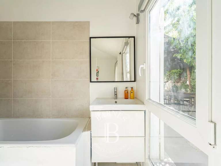 Appartement Marseille 8e - 3 chambres - 134m²