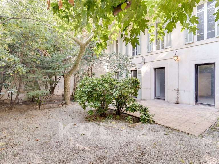 Appartement Marseille 8e - 5 chambres - 236m²