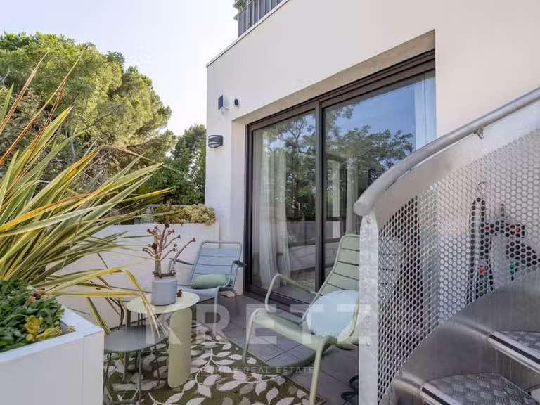 Appartement Marseille 8e - 3 chambres - 130m²