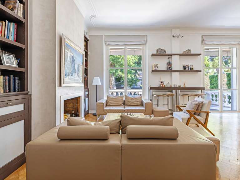 Appartement Marseille 8e - 6 chambres - 325m²