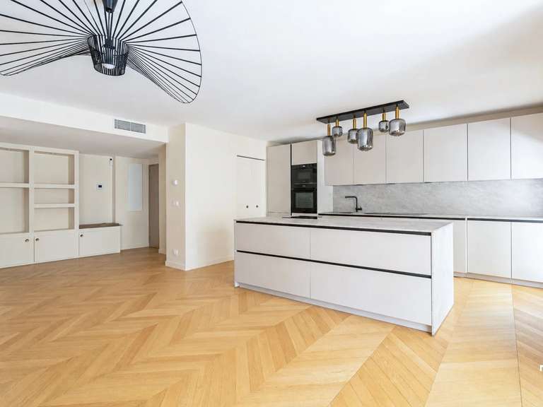 Appartement Marseille 8e - 3 chambres - 117m²
