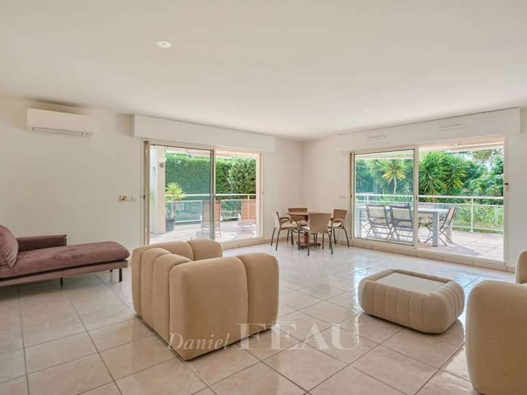 Appartement Marseille 8e - 3 chambres - 94m²