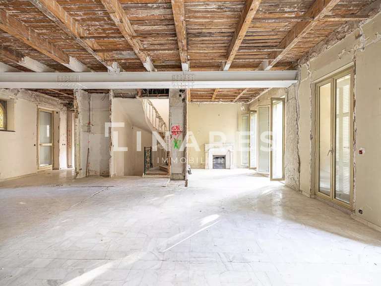 Mansion Marseille 8e - 357m²