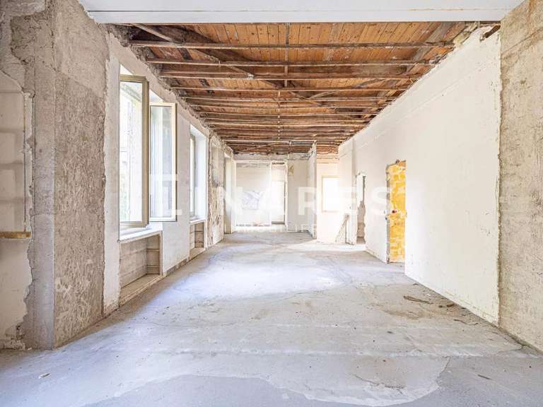 Mansion Marseille 8e - 357m²