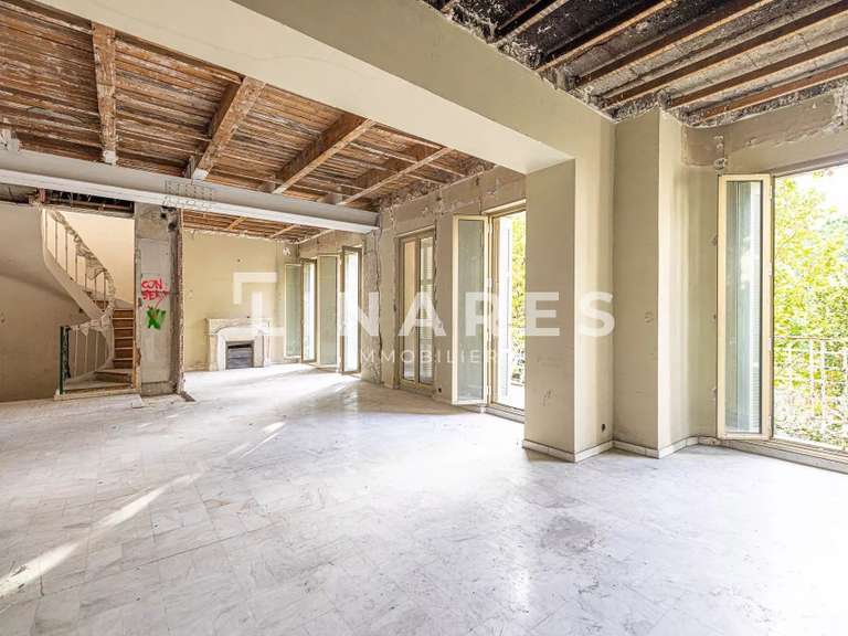 Mansion Marseille 8e - 357m²
