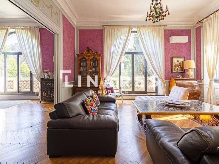Hôtel particulier Marseille 8e - 4 chambres - 523m²