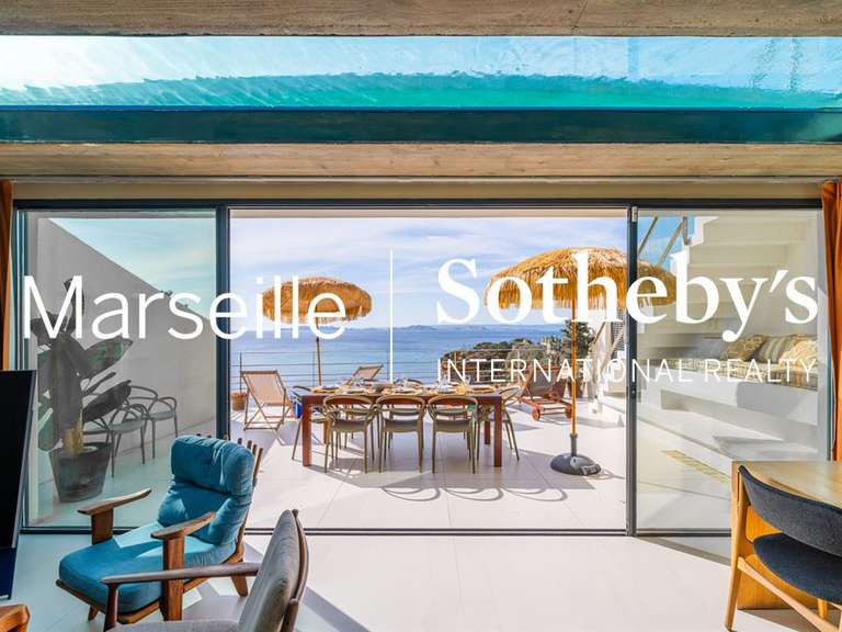 Maison Marseille 8e - 3 chambres - 225m²