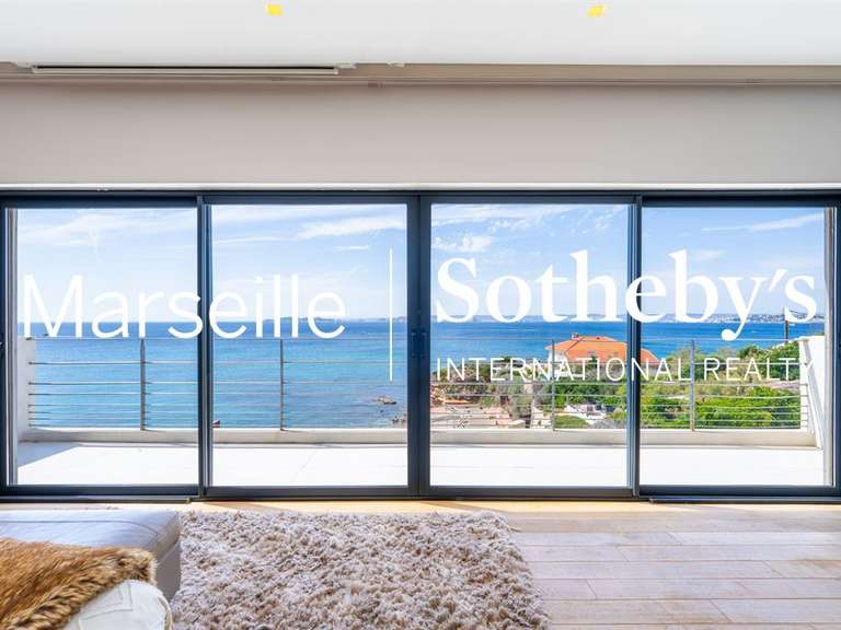 Maison Marseille 8e - 3 chambres - 225m²