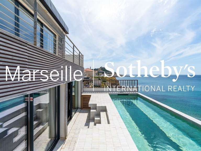 Maison Marseille 8e - 3 chambres - 225m²