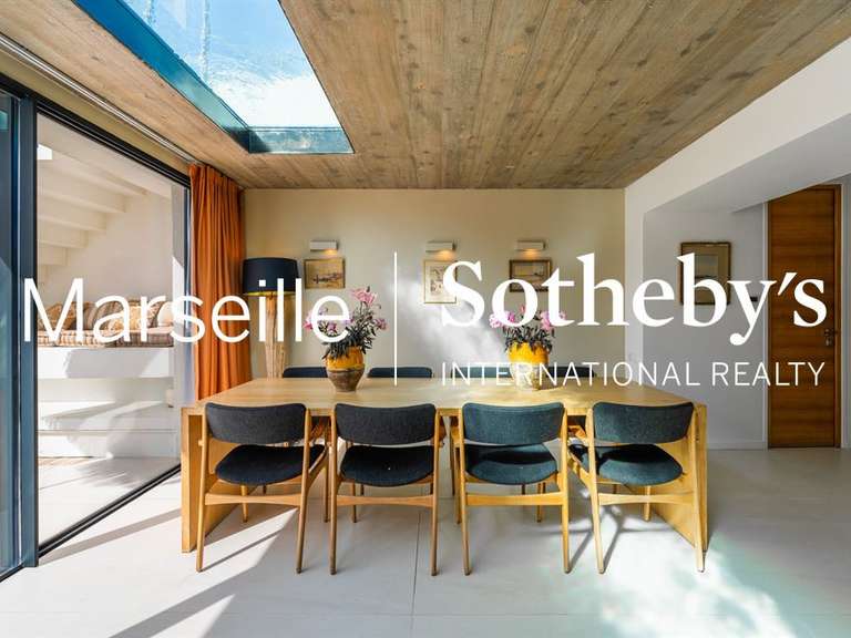 Maison Marseille 8e - 3 chambres - 225m²