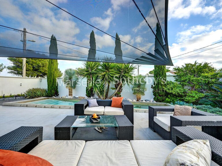 House Marseille 8e - 2 bedrooms - 204m²