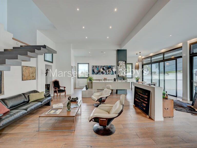 House Marseille 8e - 2 bedrooms - 204m²
