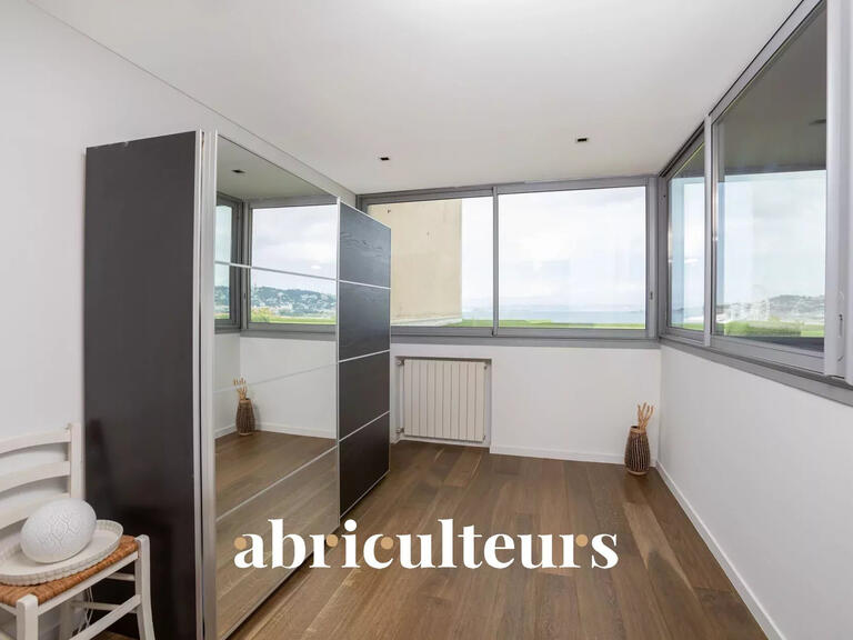 Maison Marseille 8e - 4 chambres - 195m²