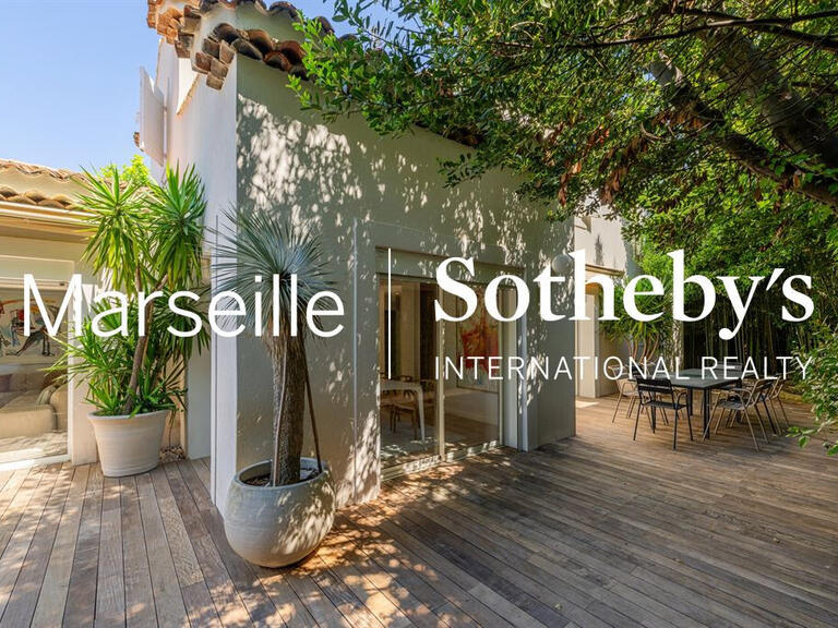 Maison Marseille 8e - 4 chambres - 313m²