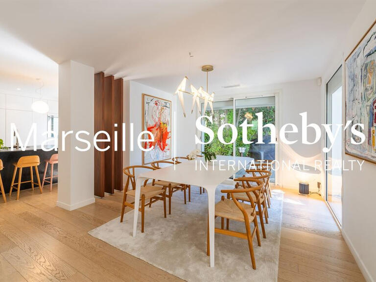 Maison Marseille 8e - 4 chambres - 313m²