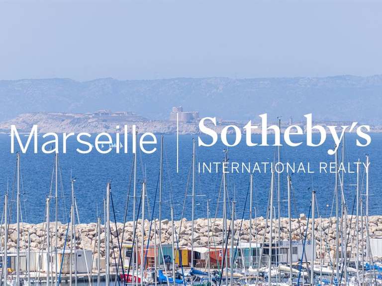 Maison Marseille 8e - 4 chambres - 315m²