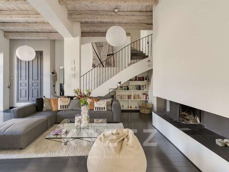 Maison Marseille 8e - 5 chambres - 190m²