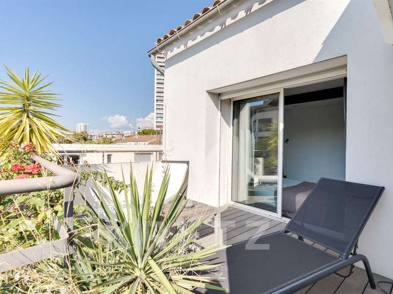 Maison Marseille 8e - 5 chambres - 190m²