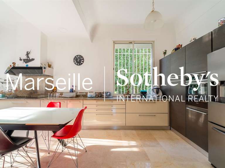 House Marseille 8e - 4 bedrooms - 293m²
