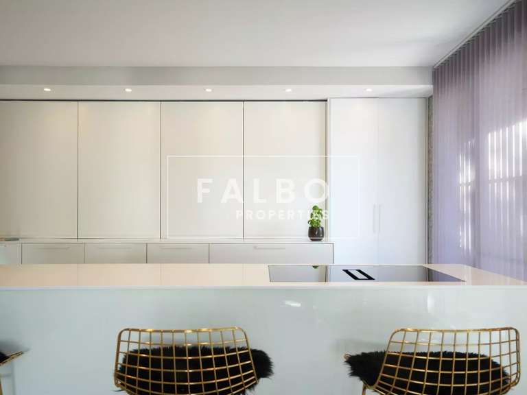 Maison Marseille 8e - 4 chambres - 171m²