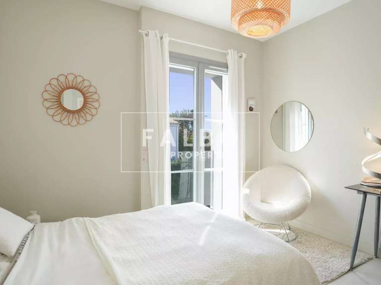 Maison Marseille 8e - 4 chambres - 171m²