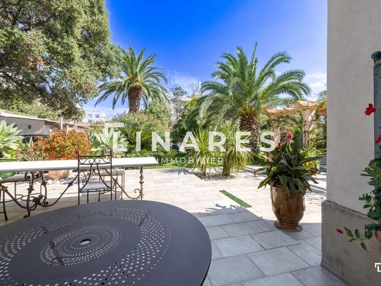House Marseille 8e - 6 bedrooms - 360m²