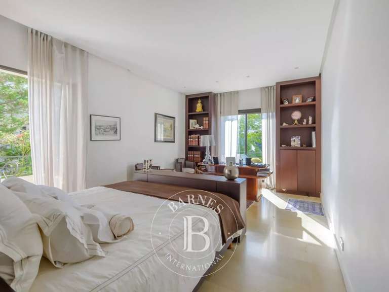 House Marseille 8e - 4 bedrooms - 244m²