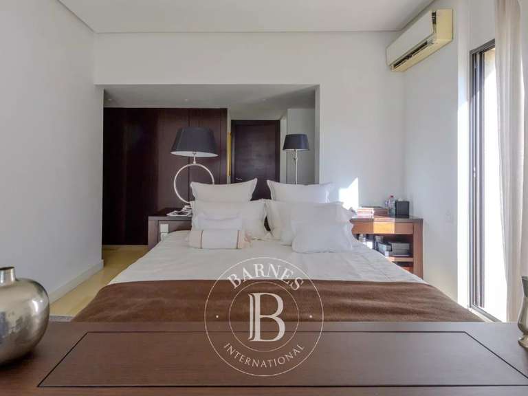 House Marseille 8e - 4 bedrooms - 244m²