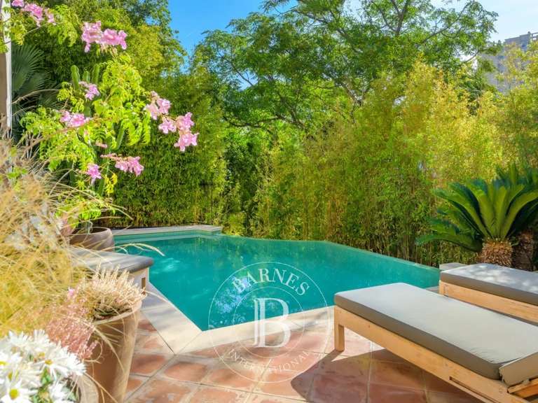 House Marseille 8e - 4 bedrooms - 244m²