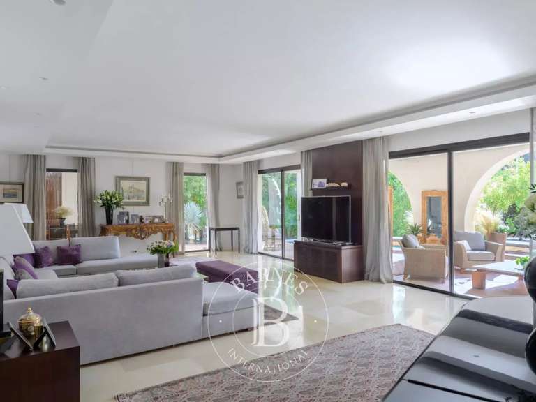 House Marseille 8e - 4 bedrooms - 244m²