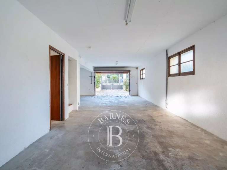 House Marseille 8e - 4 bedrooms - 210m²