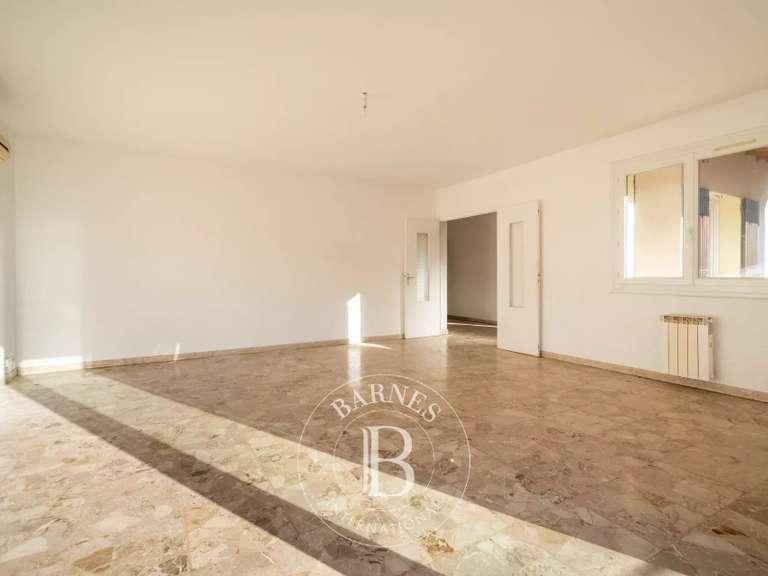 House Marseille 8e - 4 bedrooms - 210m²